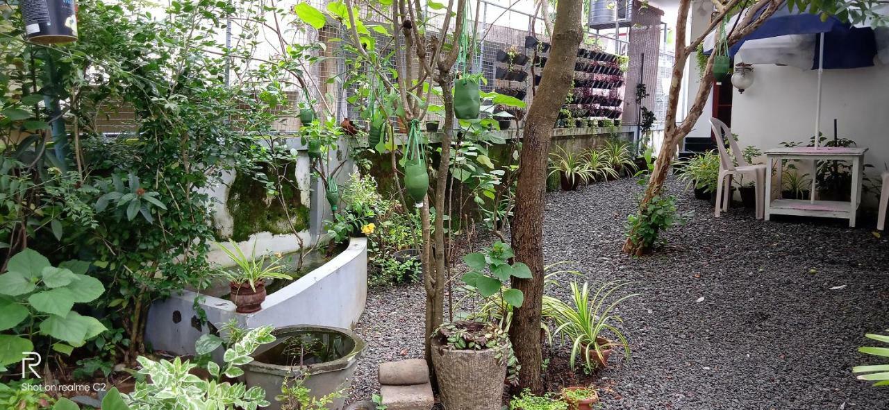 Bethel Residency Hotel Kochi Екстериор снимка